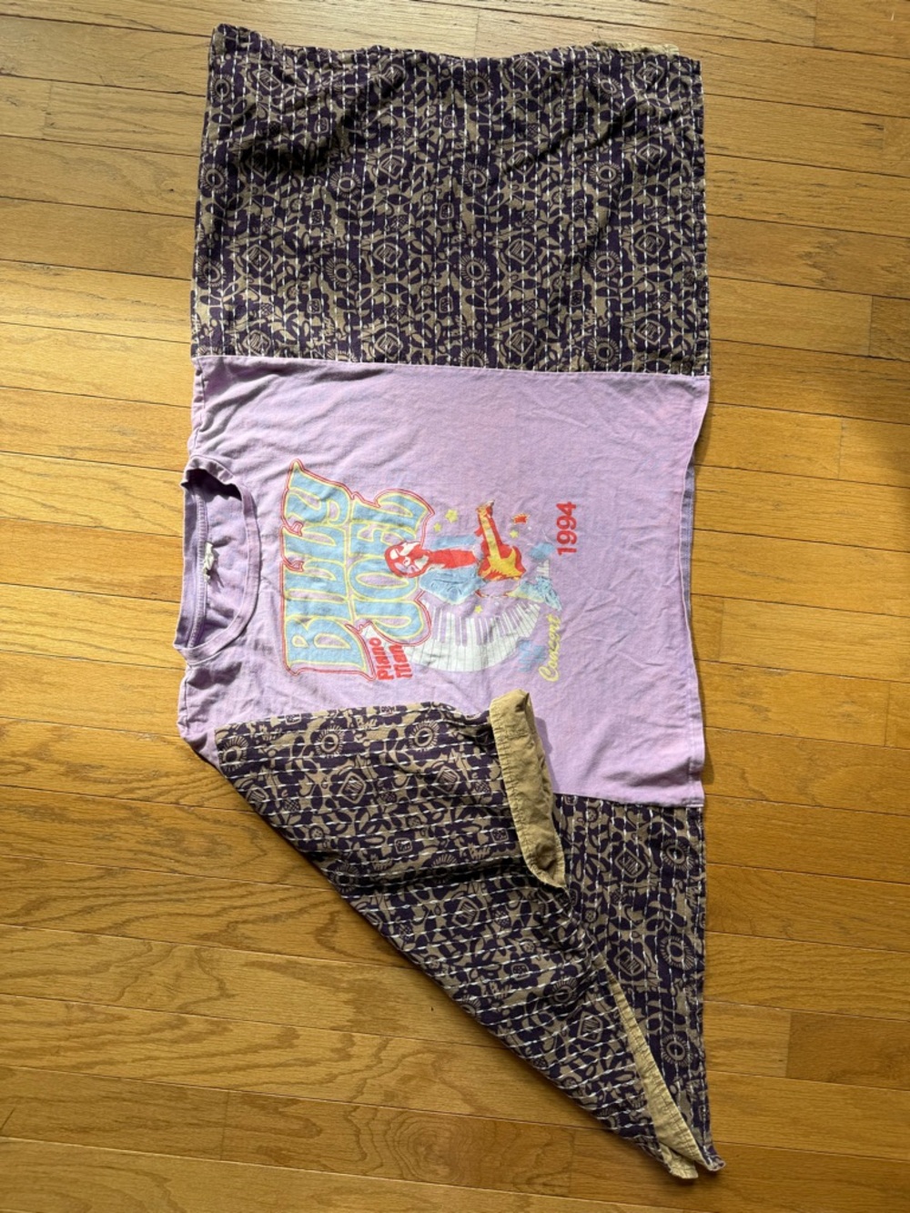 Mi Lavender Graphic Short Sleeve Tee with Navy Pattern Panels